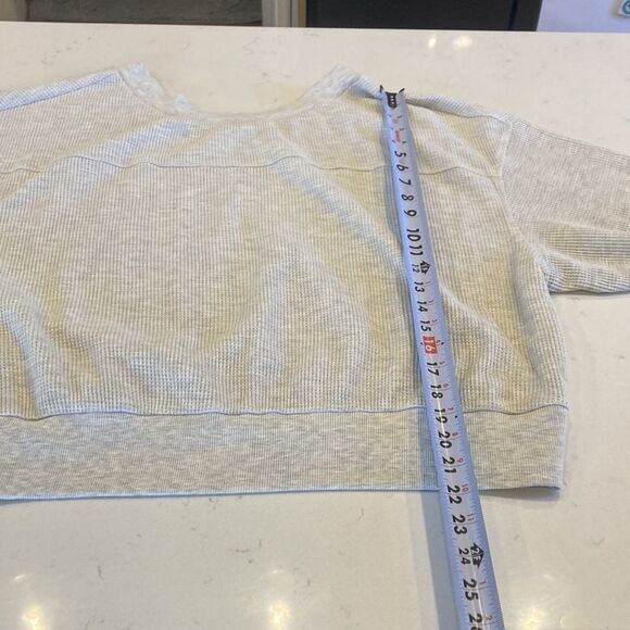 Varley Waffle Knit light grey pull over crew Sweat Shirt Size XL - Picture 6 of 10